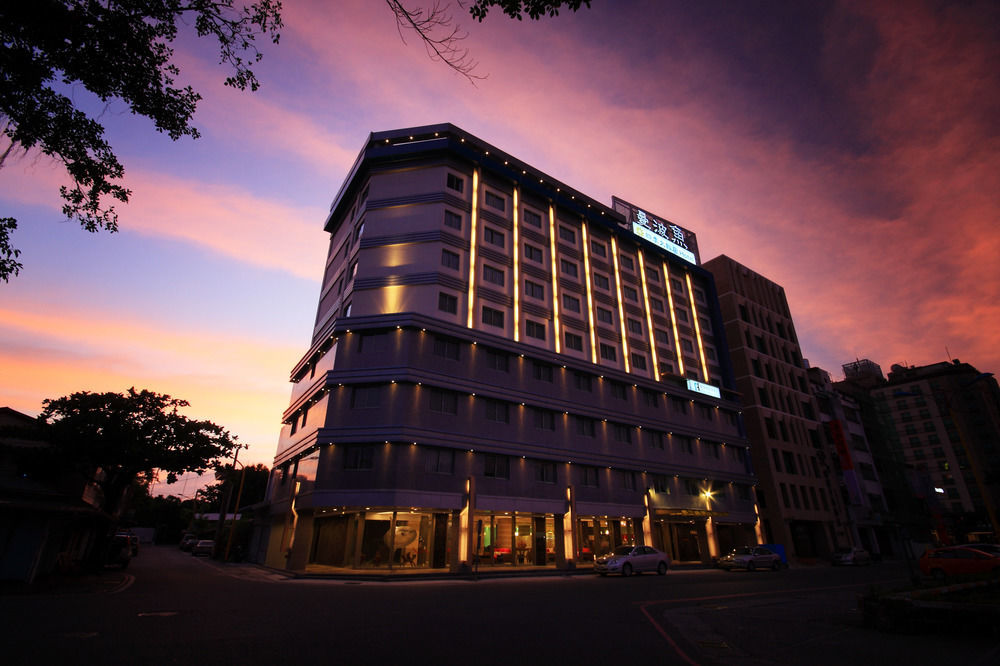 Fish Hotel Hualien Екстер'єр фото