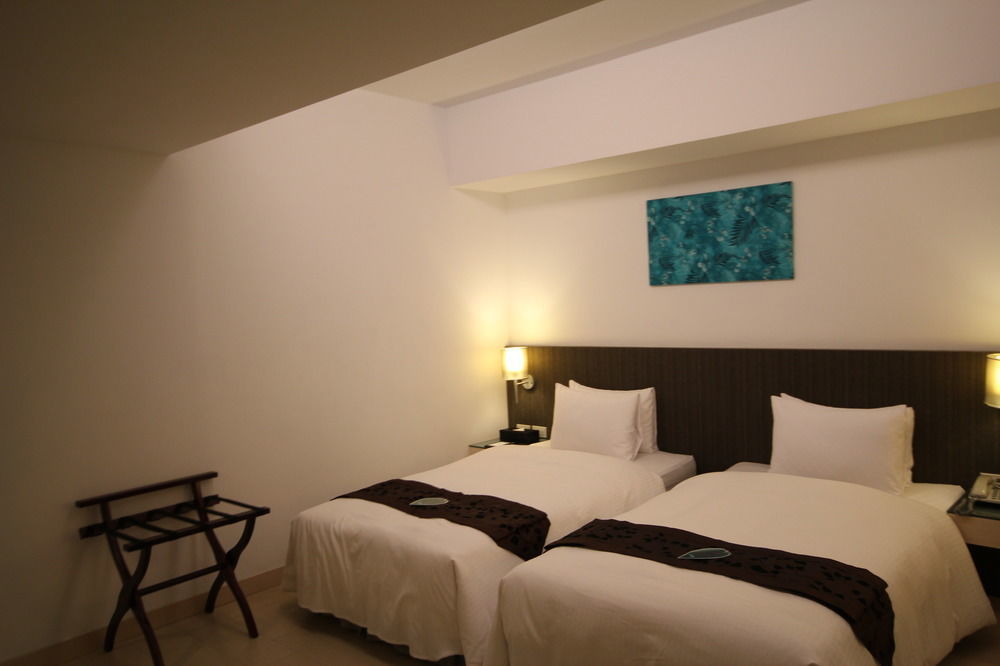 Fish Hotel Hualien Екстер'єр фото