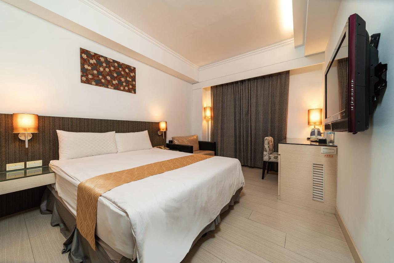 Fish Hotel Hualien Екстер'єр фото